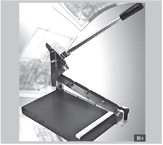 图4 手动PCB专用裁板机